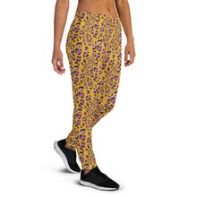 Load image into Gallery viewer, Leopard Love Women&#39;s Joggers