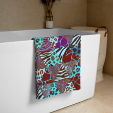 Load image into Gallery viewer, Animal Print Towel